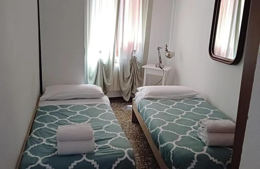Rialto Apartment-1