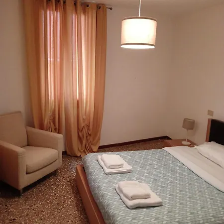Rialto Apartment-3