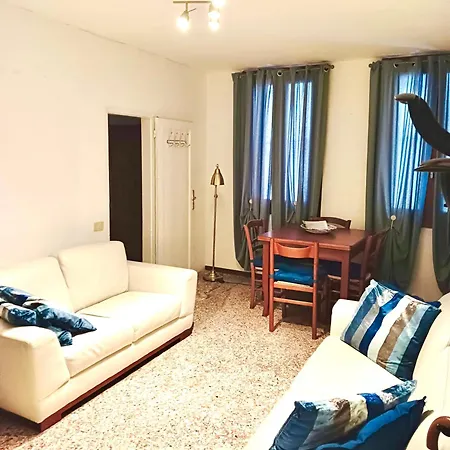 Rialto Apartment-2